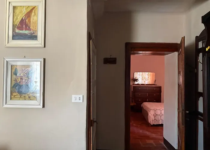 A Due Passi Dal Centro *